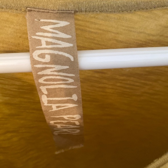 Magnolia Pearl Tan Star Child Tee - Picture 7 of 7